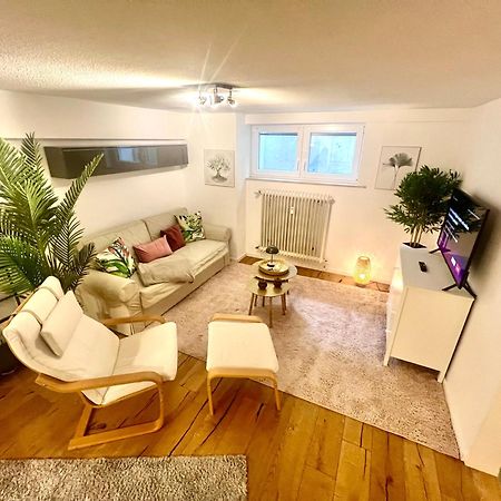 Gemuetliche Souterrain Wohnung Neben Der Universitaetsklinik In Homburg 洪堡 外观 照片