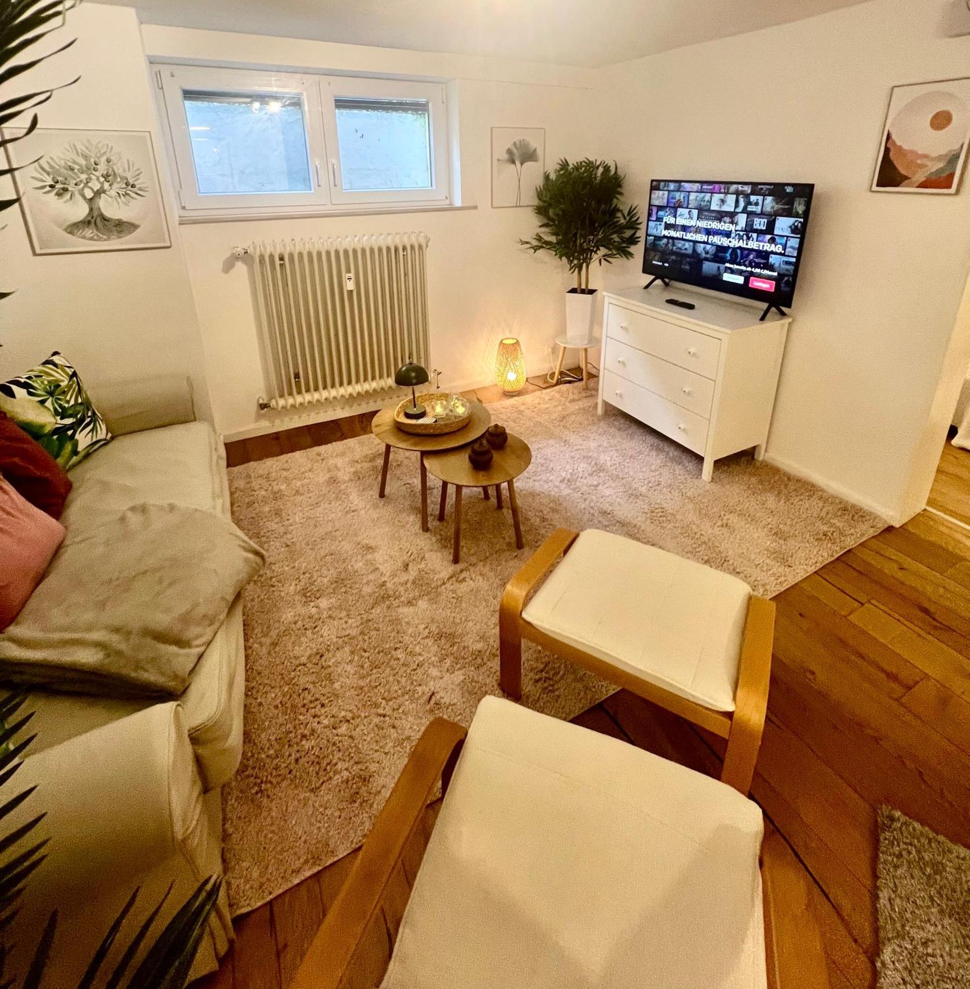 Gemuetliche Souterrain Wohnung Neben Der Universitaetsklinik In Homburg 洪堡 外观 照片